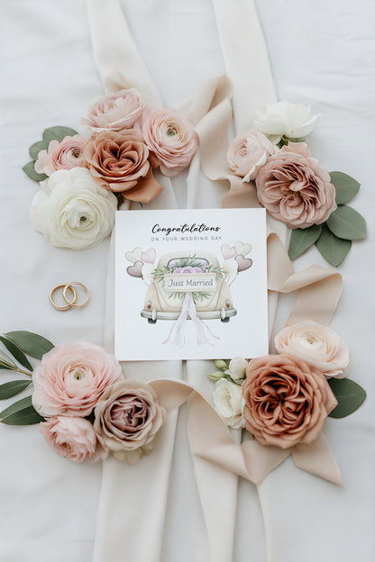 Elegant Wedding Car Wedding Card - Romantic Wedding Congratulations Card for Newlywed Couples, for Him or for Her - Kraft Envelope Included