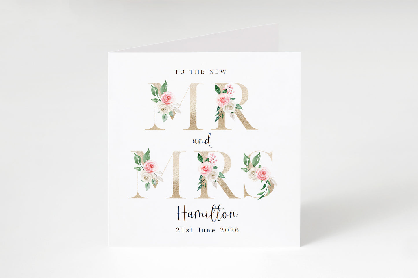 Personalised Mr & Mrs Wedding Card – Custom Surname & Wedding Date – Gold Effect Floral Letters Design - Wedding Congratulations Card for Newlywed couples, Him or Her - Kraft Envelope Included